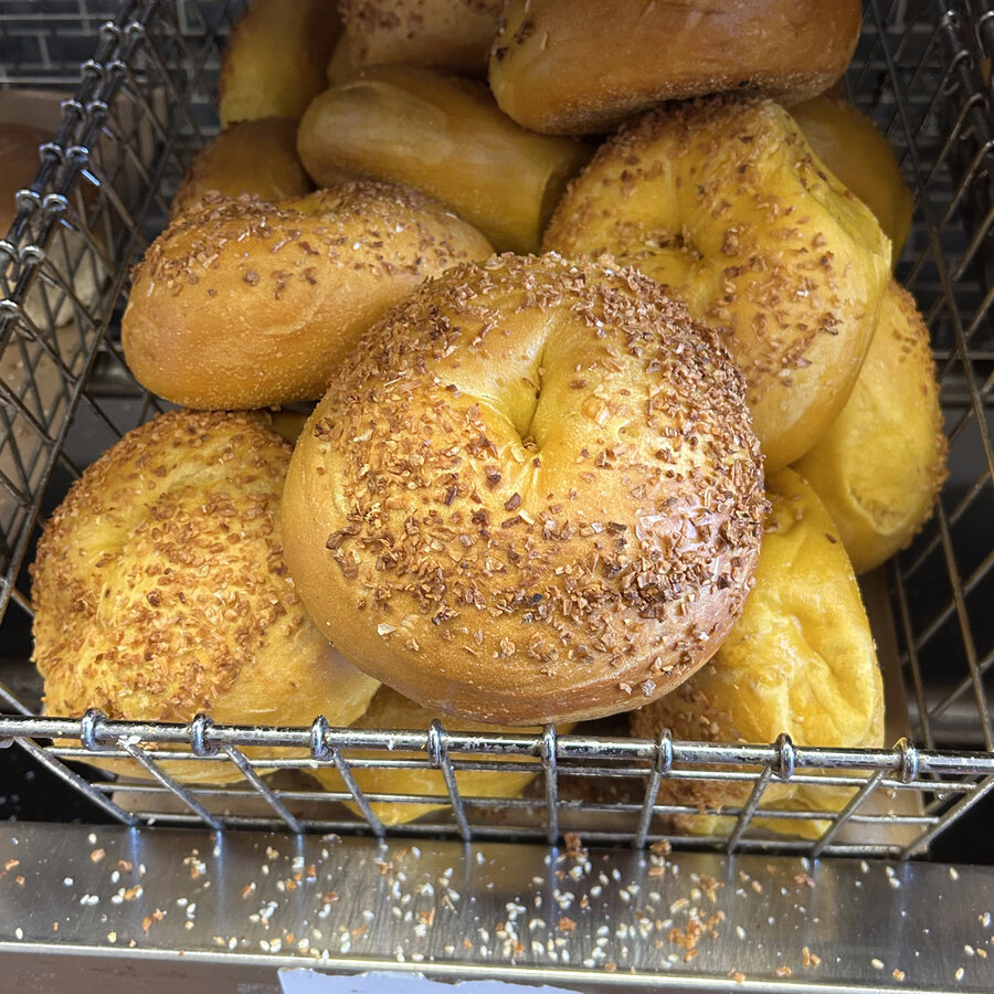 Egg onion bagel