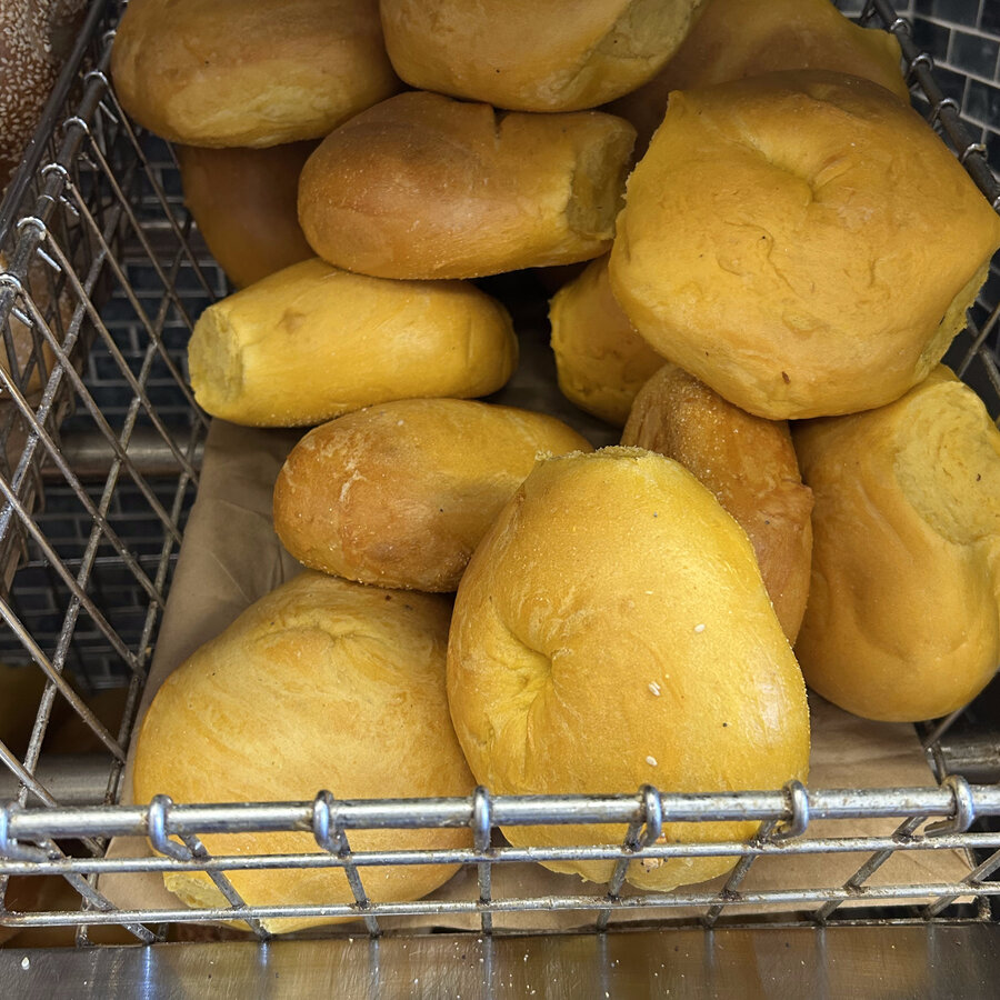 Egg bagel